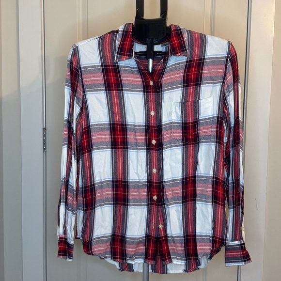 Levi’s Boyfriend Fit Plaid Button-Down Shirt – Red/White – Size M - Picture 1 of 2